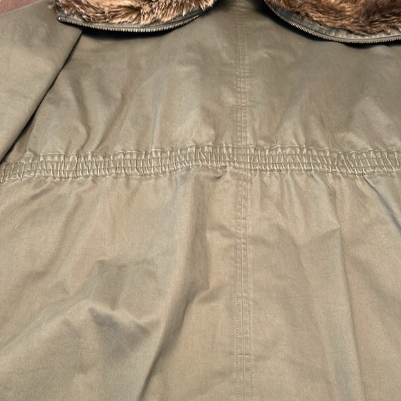 Lands End Women’s 3 in 1 Winter Jacket.  3X.  Army green. - Picture 11 of 16